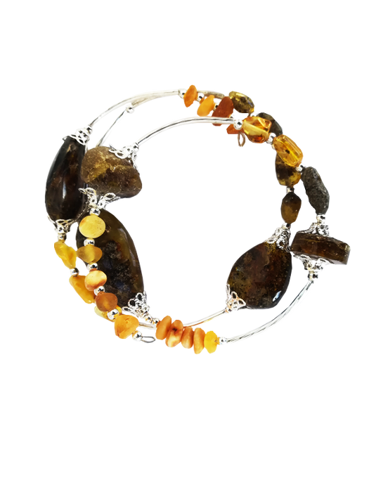 Spiral bracelet with big and small amber pieces