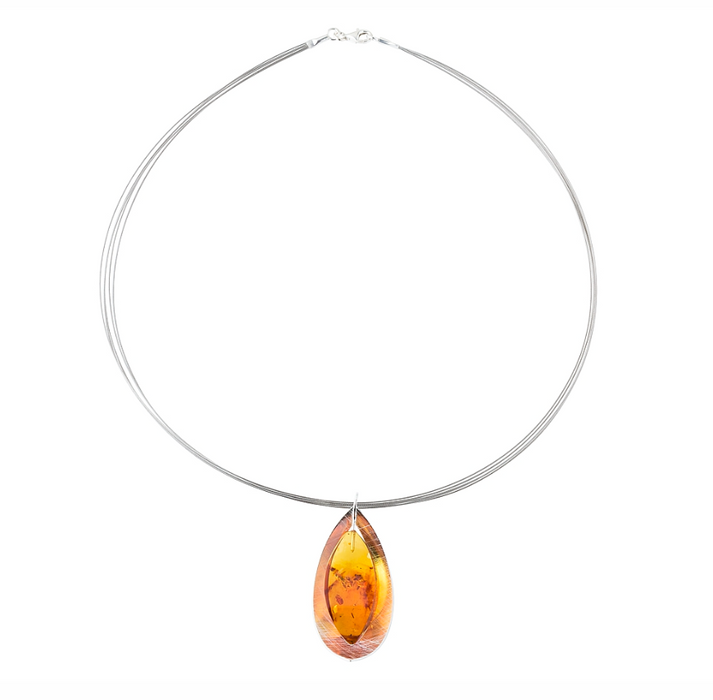 Elegant leave amber necklaces